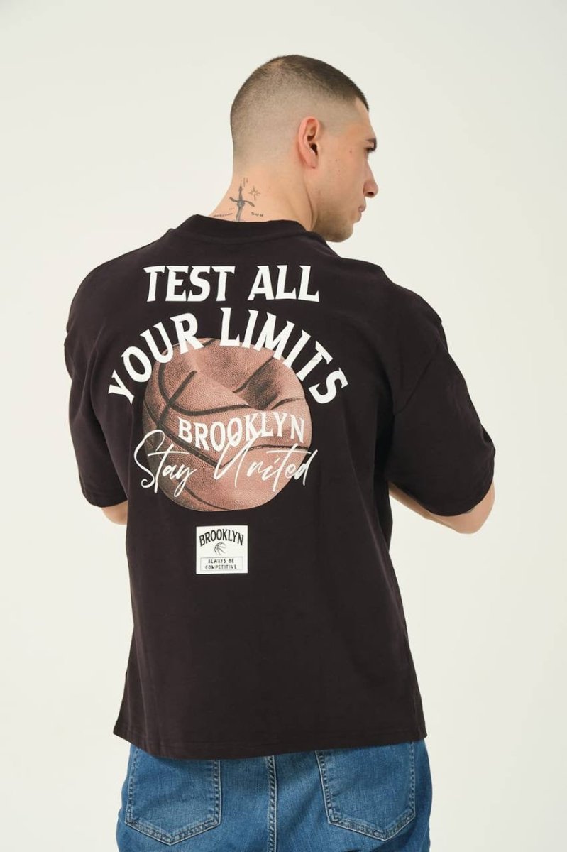 Brooklyn Tshirt mit Backprint - StreetwearSociety - Inspired by the Streets, Driven by Culture